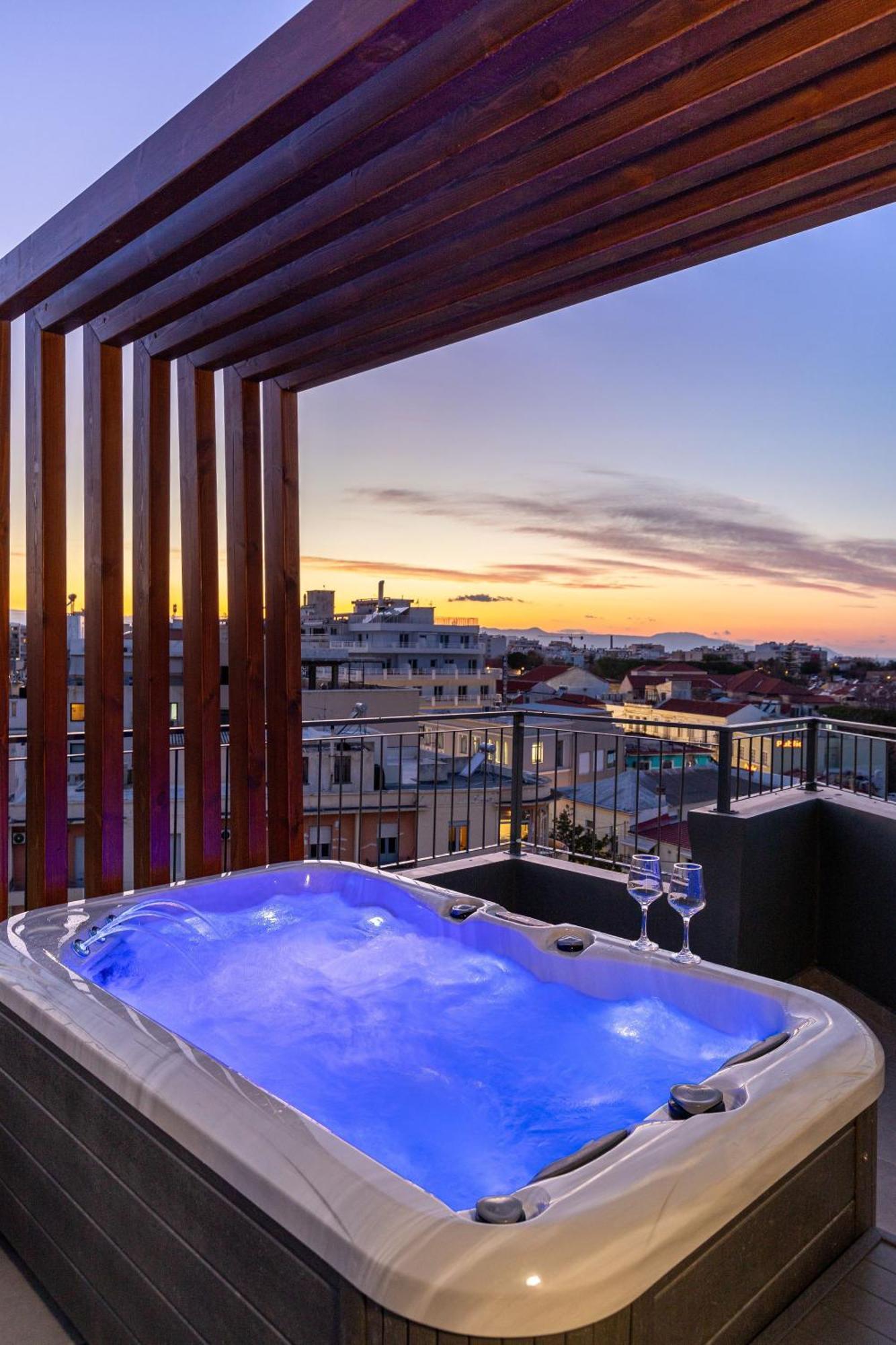 Anele Luxury Suites - Roof Top Jacuzzi Chania  Exterior photo