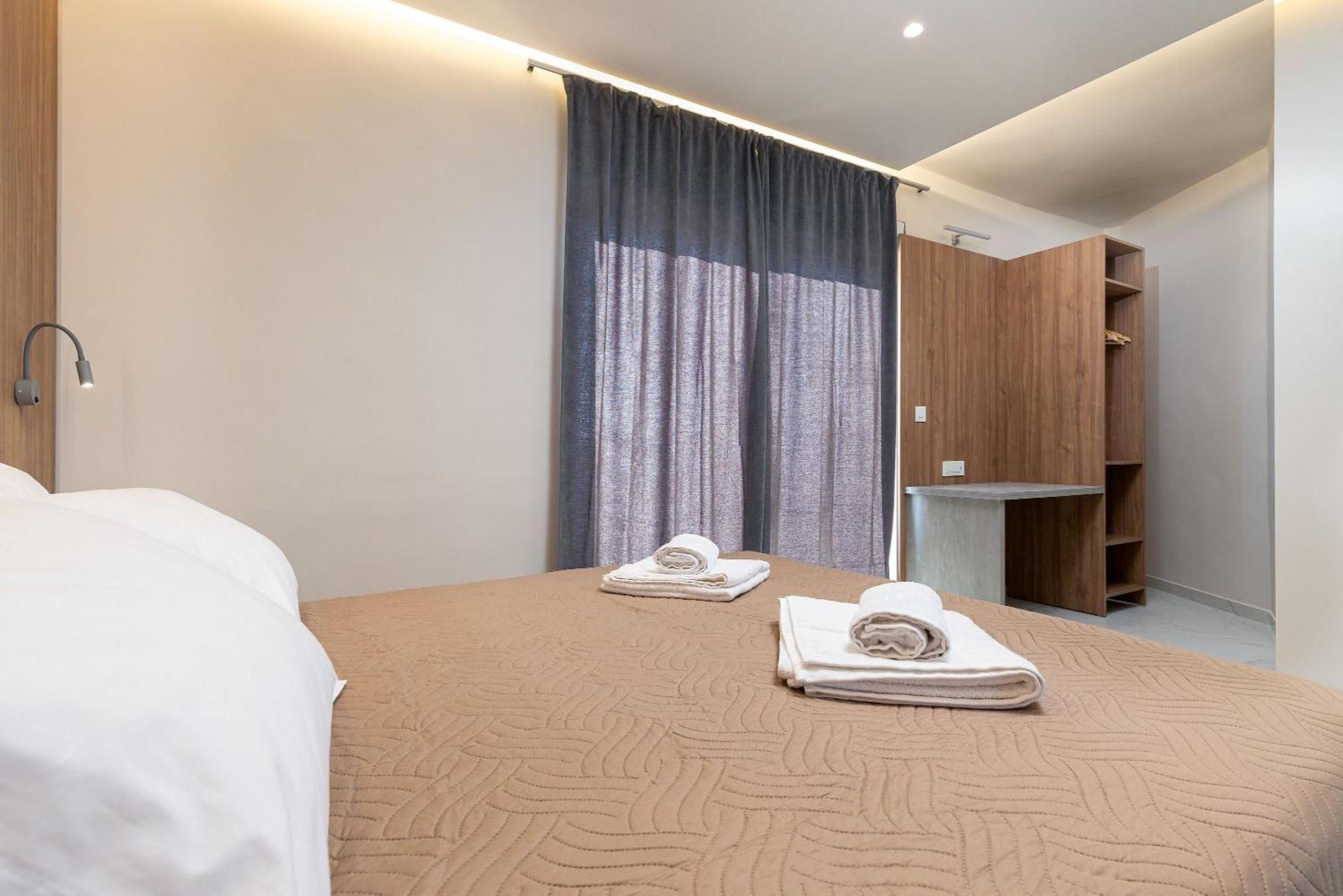 Anele Luxury Suites - Roof Top Jacuzzi Chania  Exterior photo