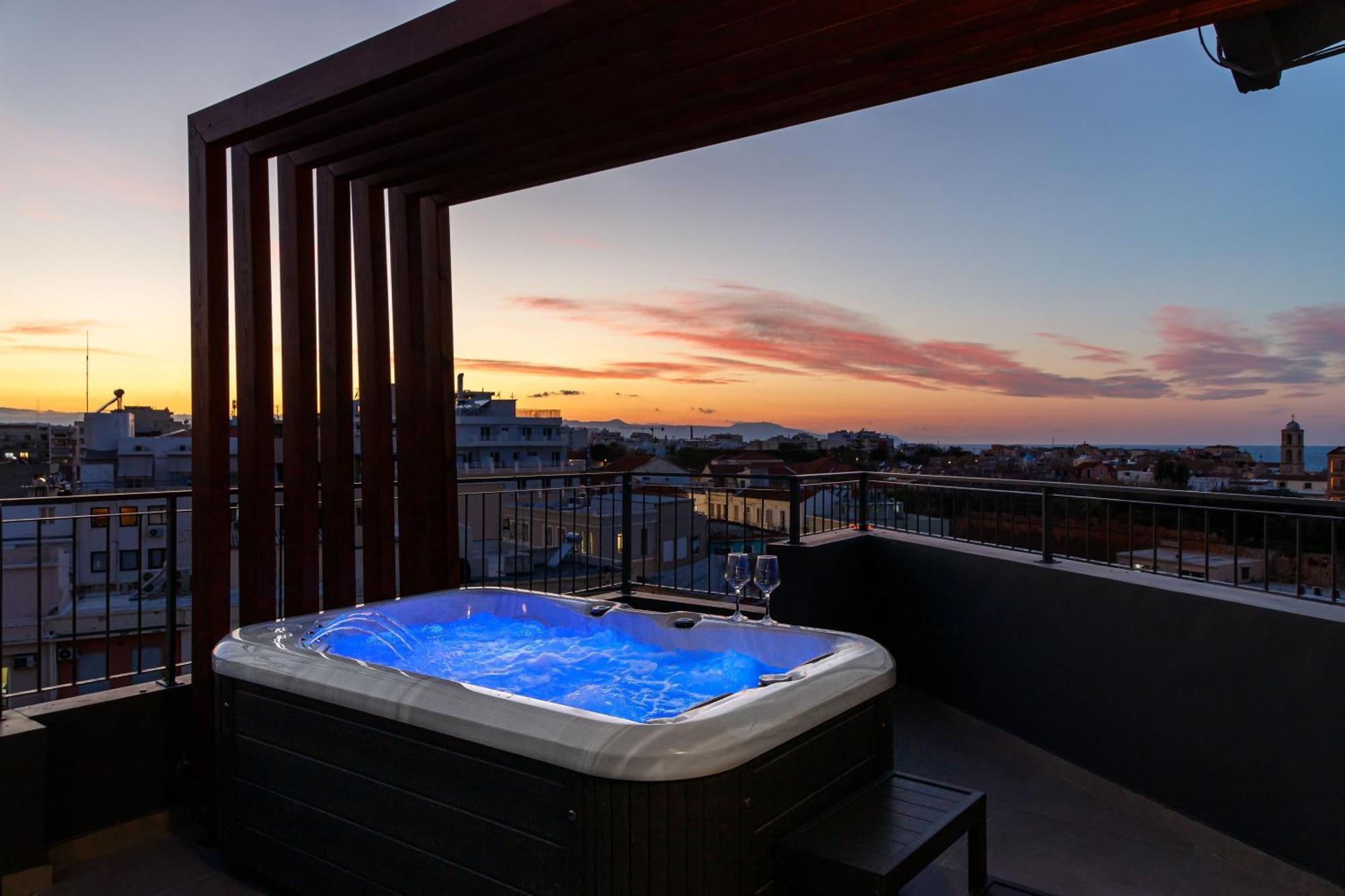 Anele Luxury Suites - Roof Top Jacuzzi Chania  Exterior photo