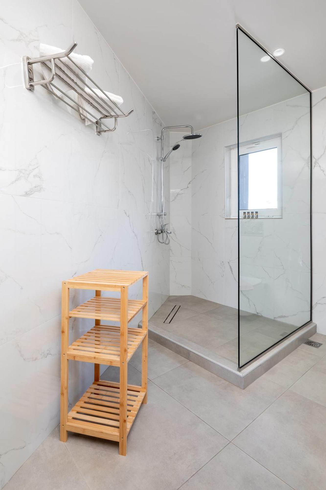 Anele Luxury Suites - Roof Top Jacuzzi Chania  Exterior photo